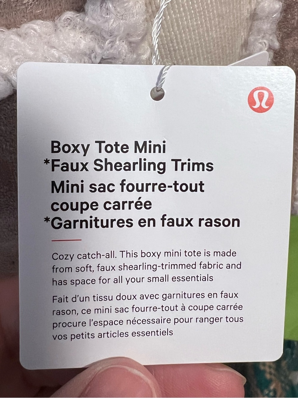 #719 NWT Lululemon Boxy Mini Tote Bag 4.5L Faux Shearling Trim Sheer Oak Light - Picture 5 of 7